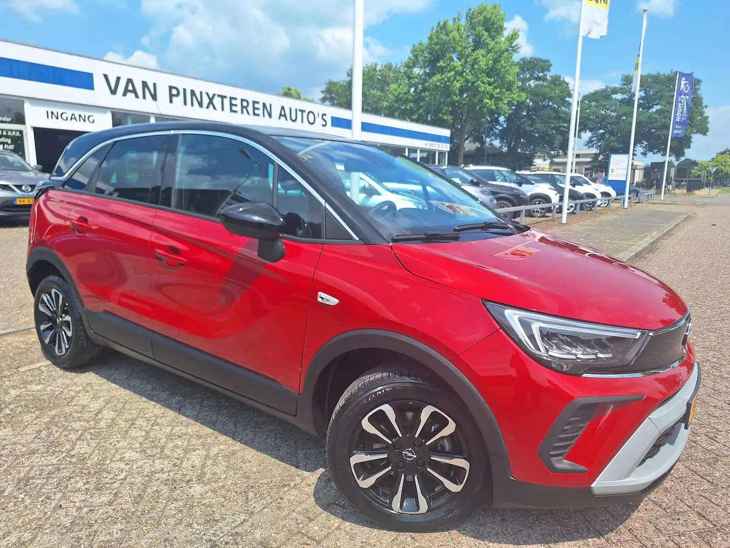 Opel Crossland 1.2 Turbo Elegance (10x op voorraad) Rood - 1