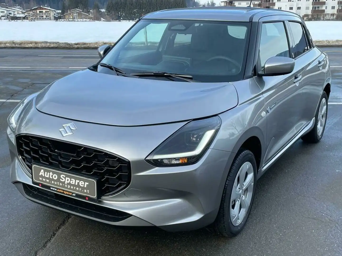 Suzuki Swift 1,2 Hybrid Shine Silber - 1