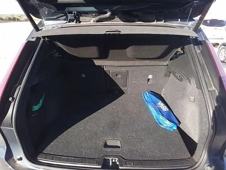 Volvo XC40 2022, foto 7