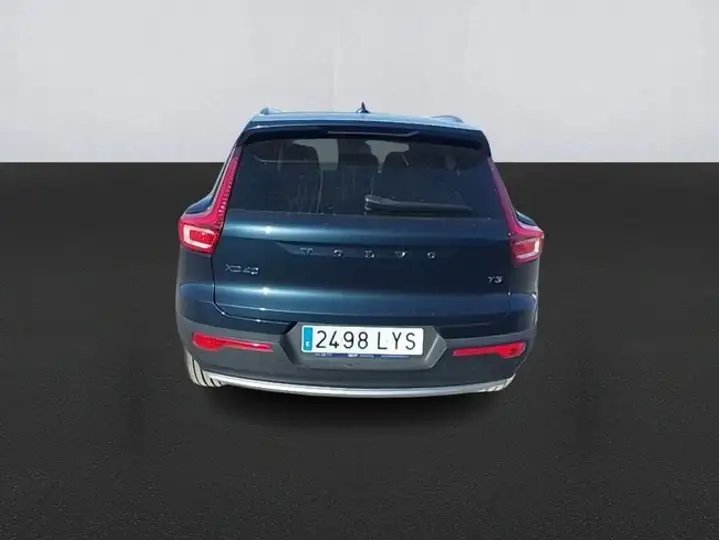 Volvo XC40 2022, foto 5