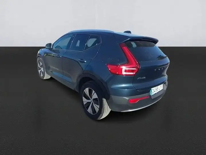 Volvo XC40 2022, foto 6