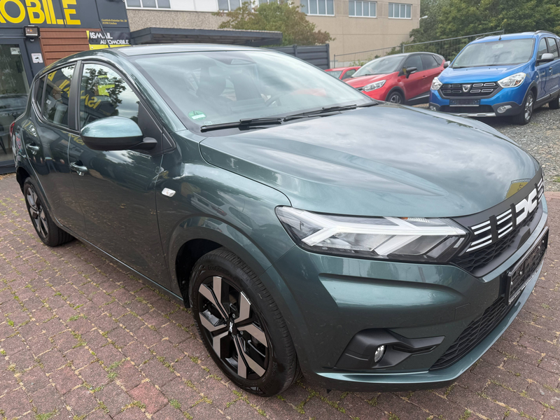 Dacia Sandero Expression/Hagelschaden/Neu Service/Klimaautomatik