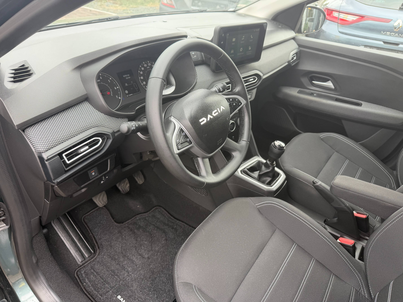 Dacia Sandero Expression/Hagelschaden/Neu Service/Klimaautomatik — photo 14