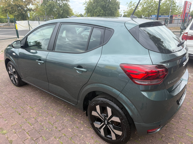 Dacia Sandero Expression/Hagelschaden/Neu Service/Klimaautomatik — photo 6