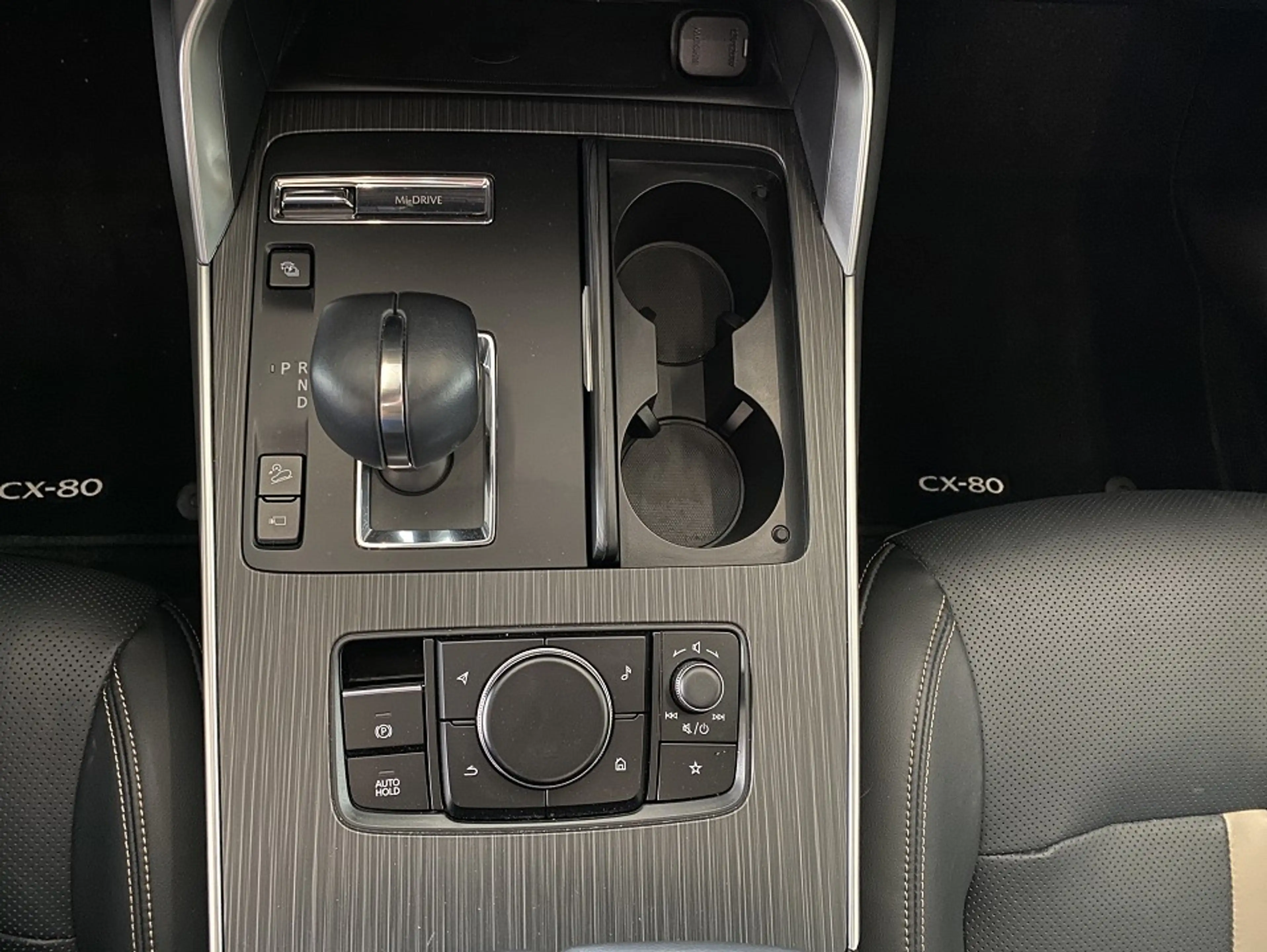 Mazda CX-80 2.5 Homura Plus Garantie 01.2031 Pano, 360°, Matri — photo 9