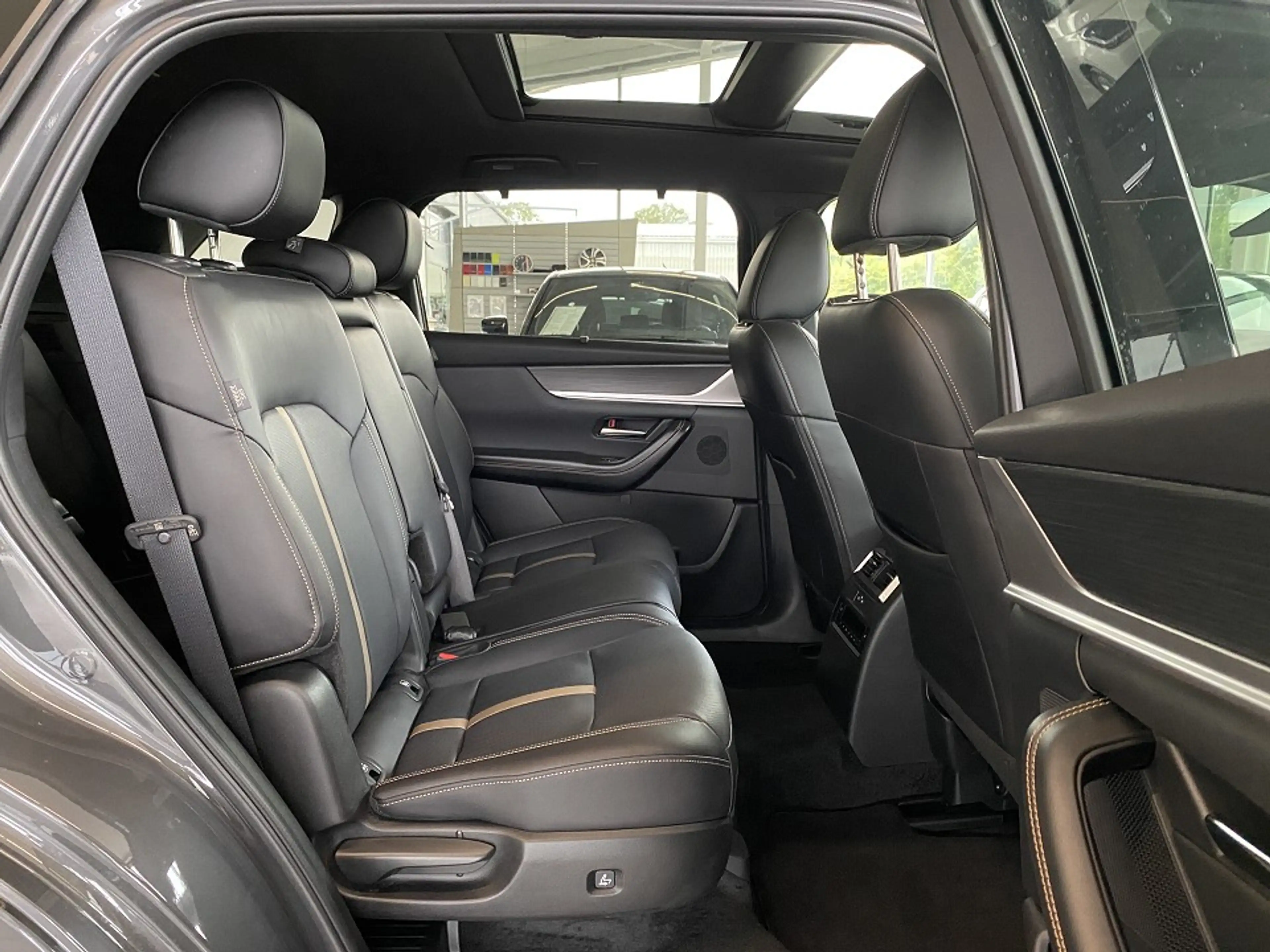 Mazda CX-80 2.5 Homura Plus Garantie 01.2031 Pano, 360°, Matri — photo 6