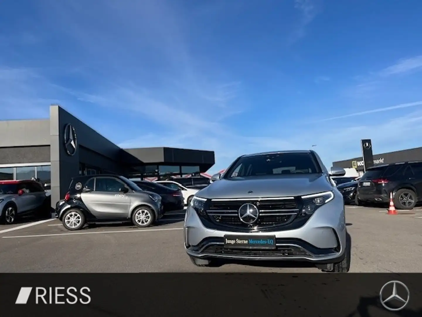 Mercedes-Benz EQC 400 4MATIC AMG Line AMG-HUD-SD-KAMERA-LED Argent - 2