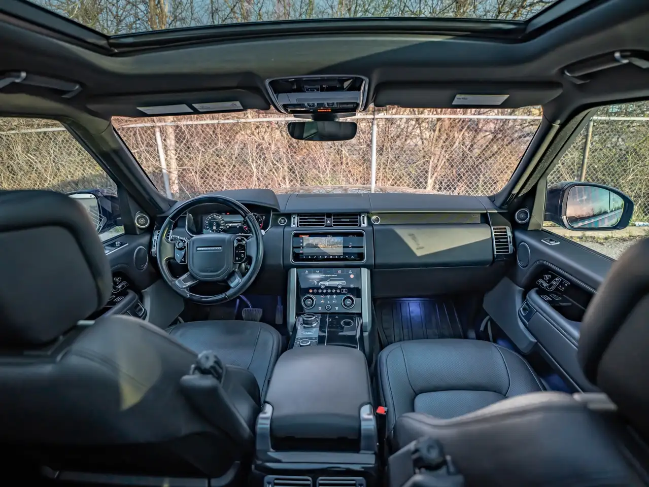 Land Rover Range Rover снимка Land Rover Range Rover