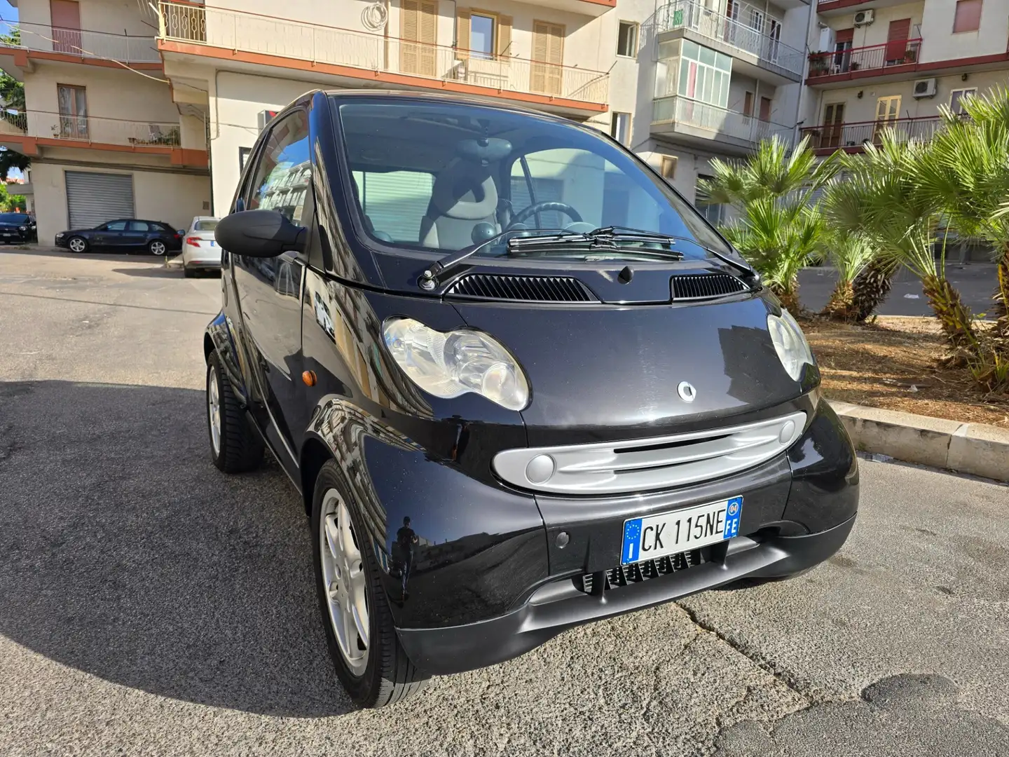 smart forTwo Fortwo 700 coupé pulse (45 kW) Negro - 2