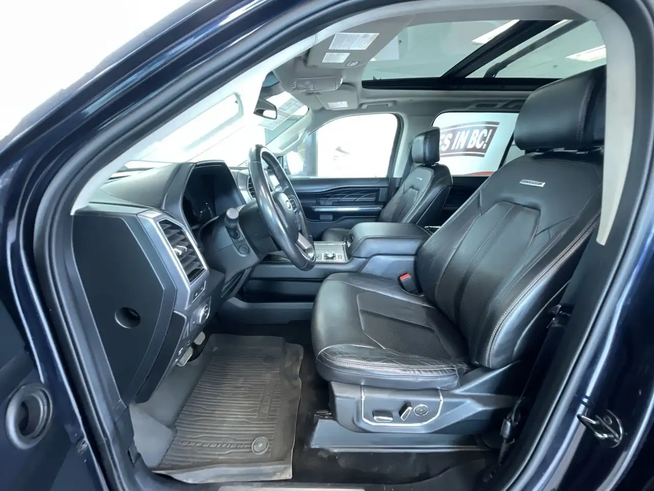 Ford Expedition снимка Ford Expedition