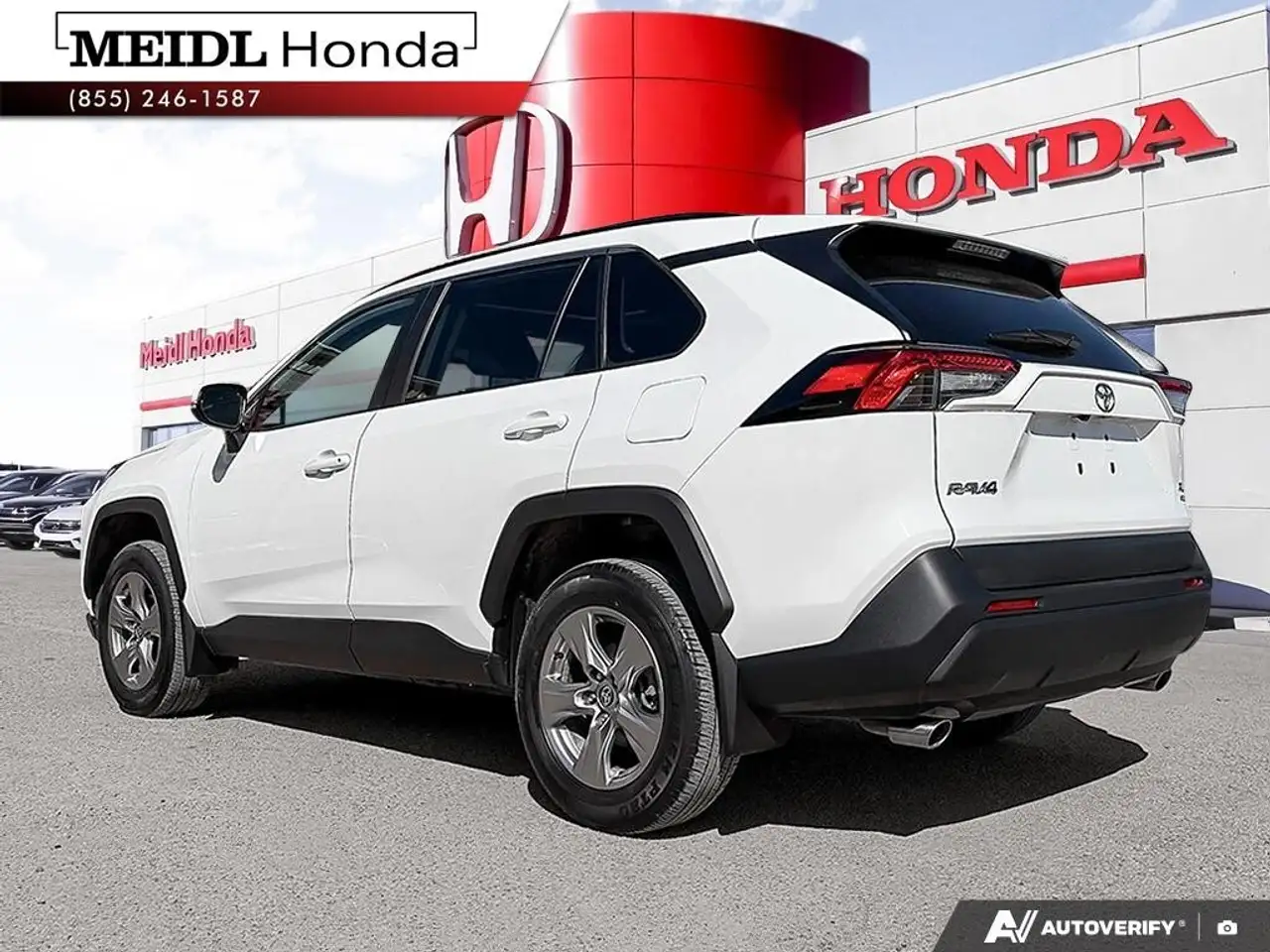 Toyota RAV 4 снимка Toyota RAV 4