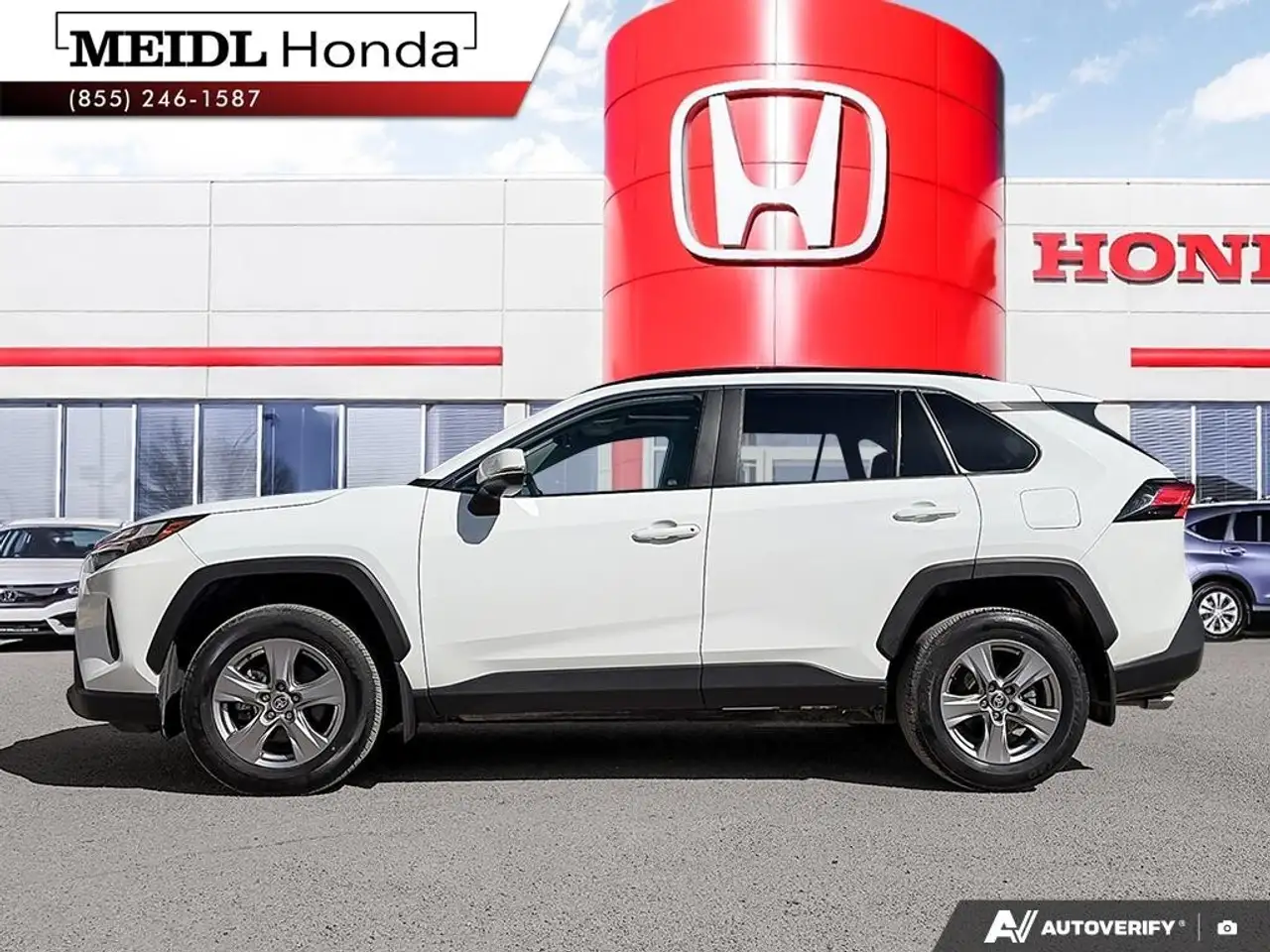 Toyota RAV 4 снимка Toyota RAV 4