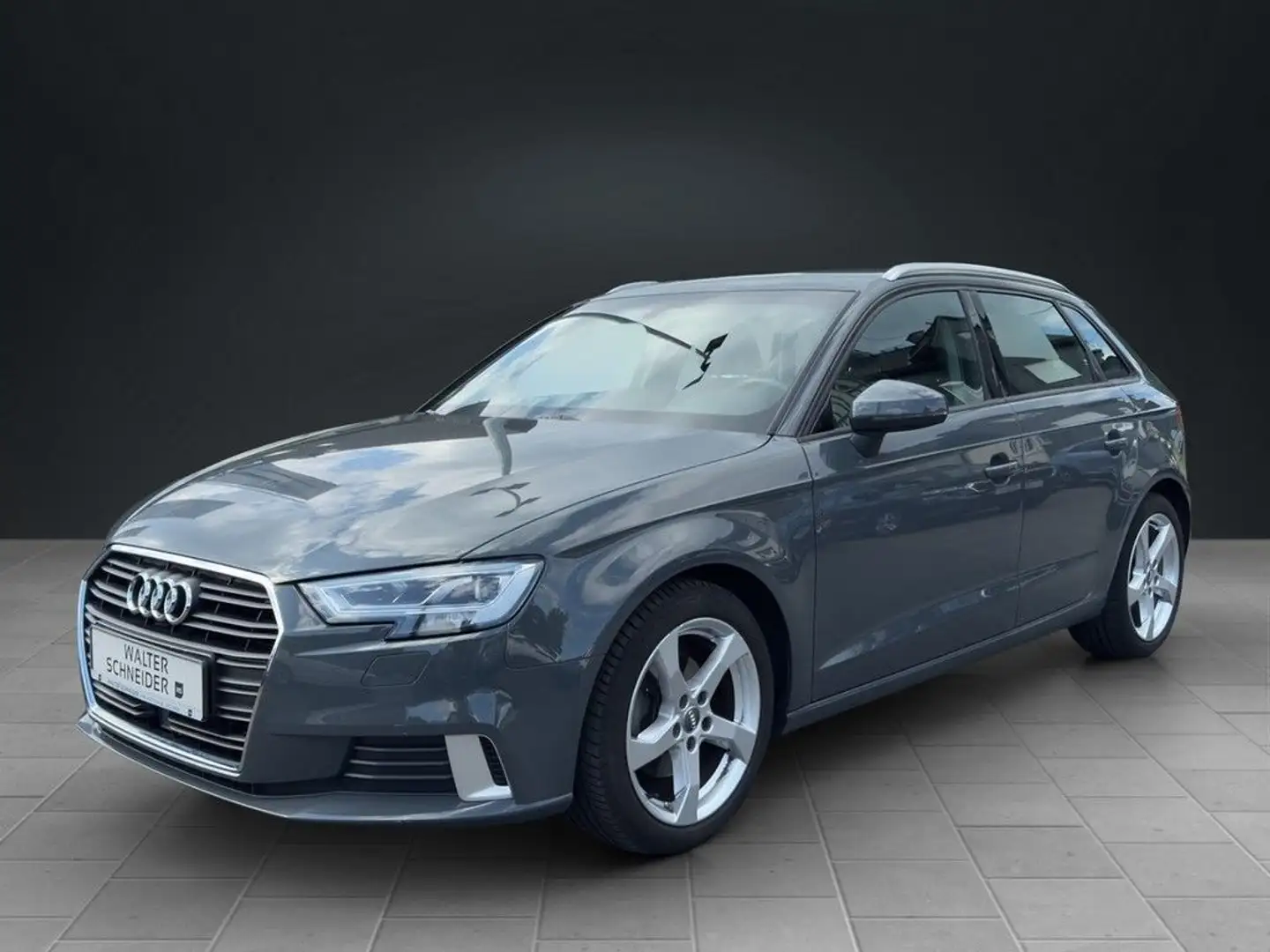 Audi A3 1.5 TSI Sportback  sport LED SHZ NAVI ACC Grey - 2