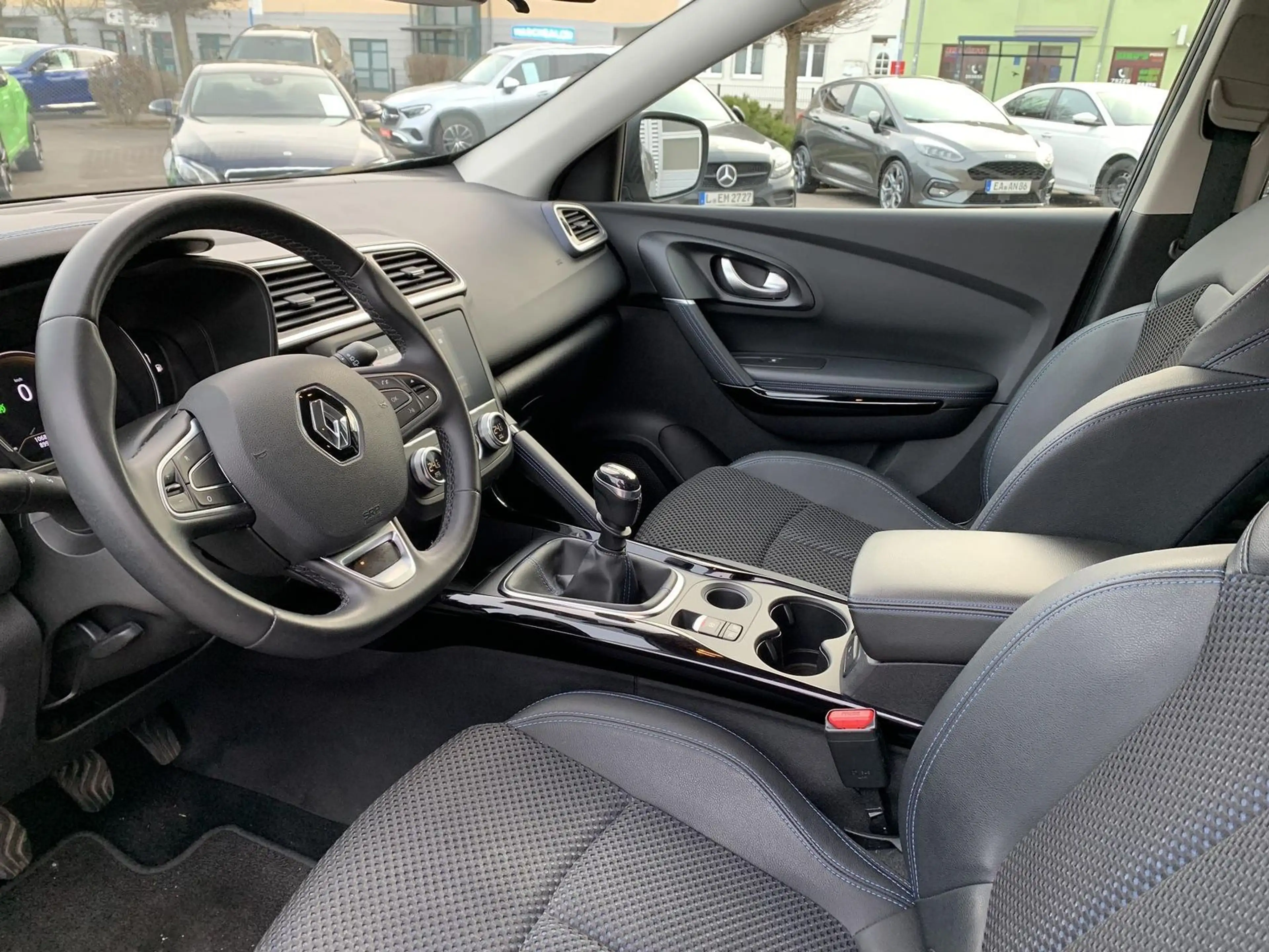 Renault Kadjar Limited Navi+Sound+Sitzhz.+Frontschhz+PDC — photo 10