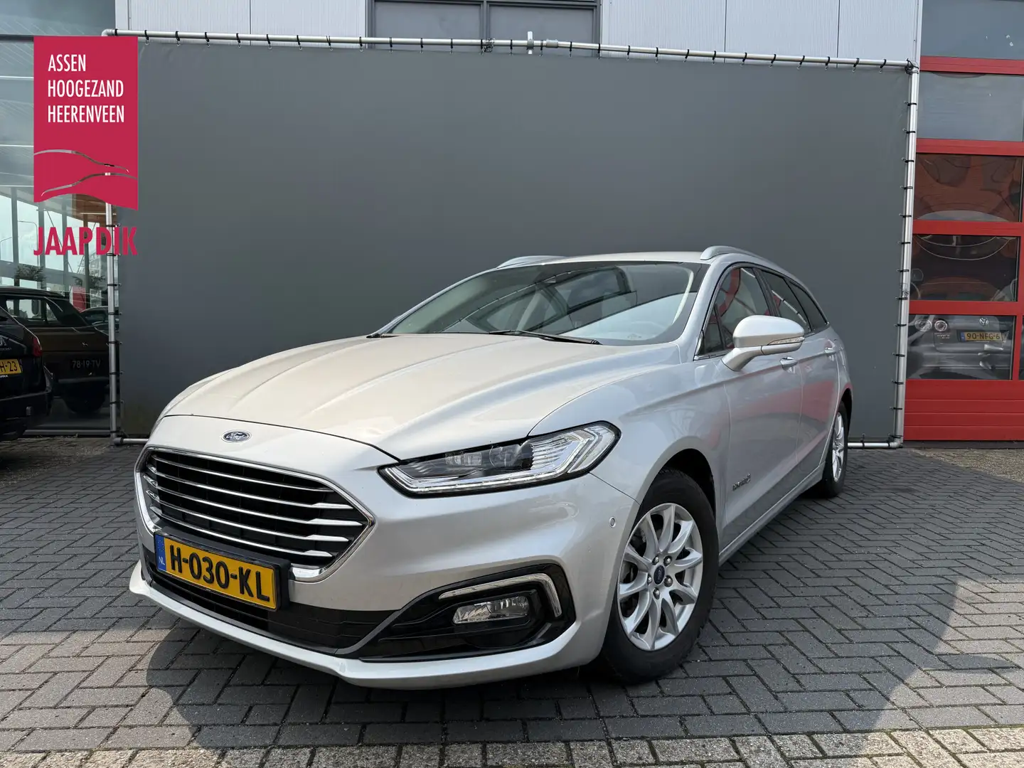 Ford Mondeo Wagon BWJ 2020 2.0 141 PK IVCT HEV Titanium AUTOMA Grijs - 1