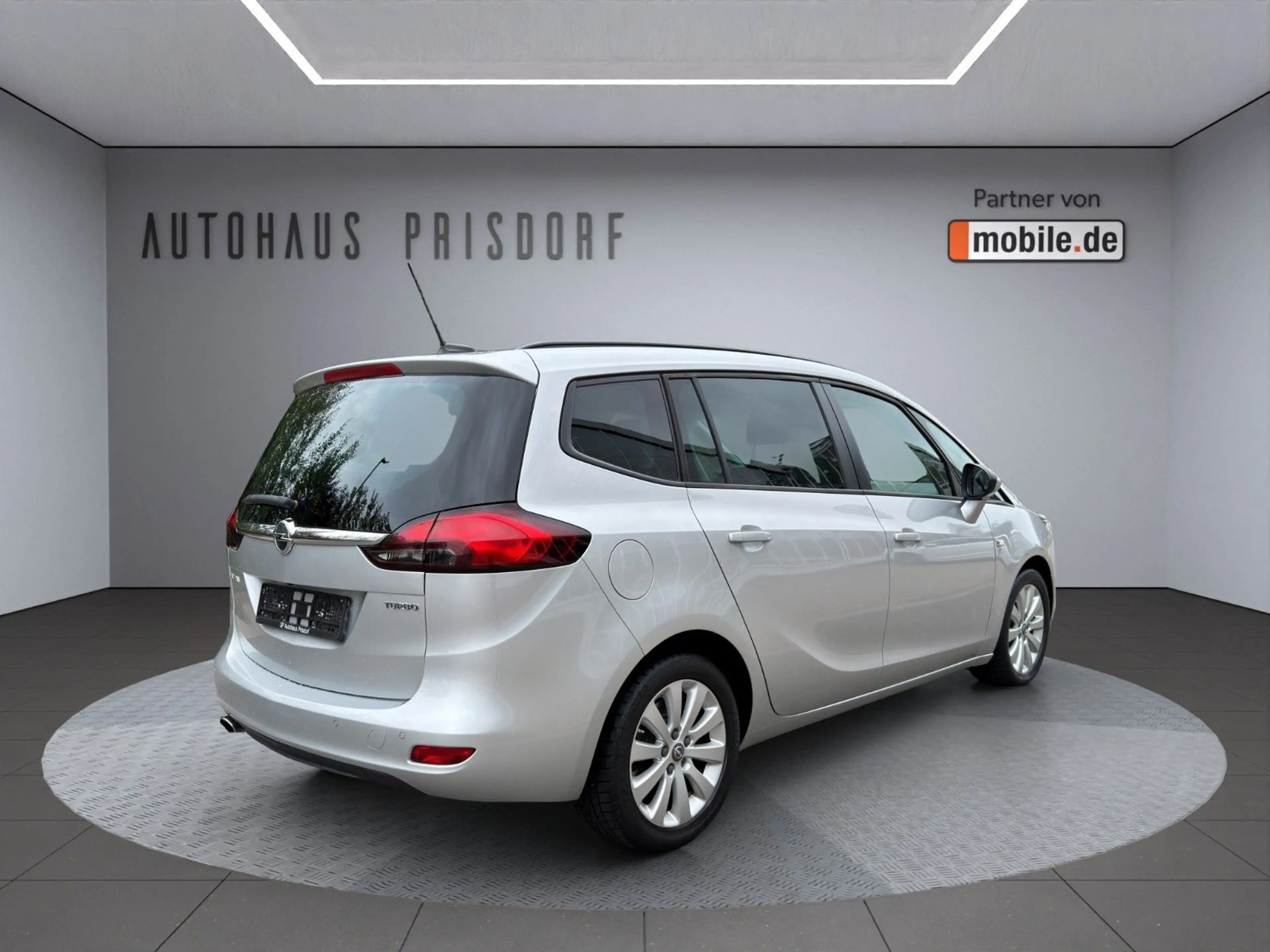 Opel Zafira C LED/Kamera/NAVI/ — photo 5
