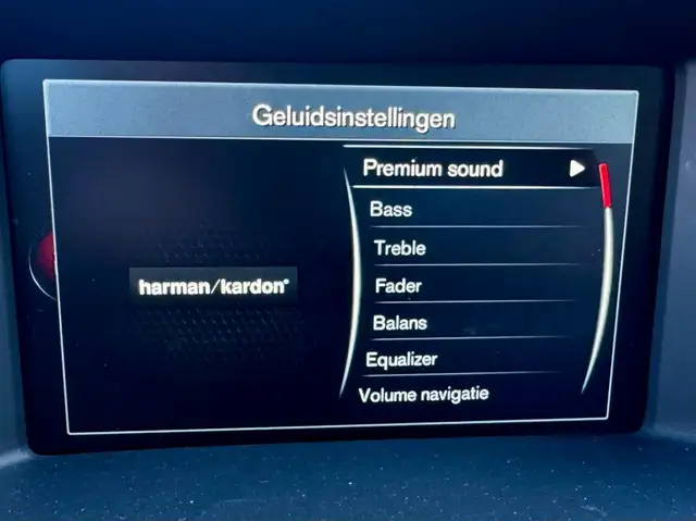 Volvo V60 view 20
