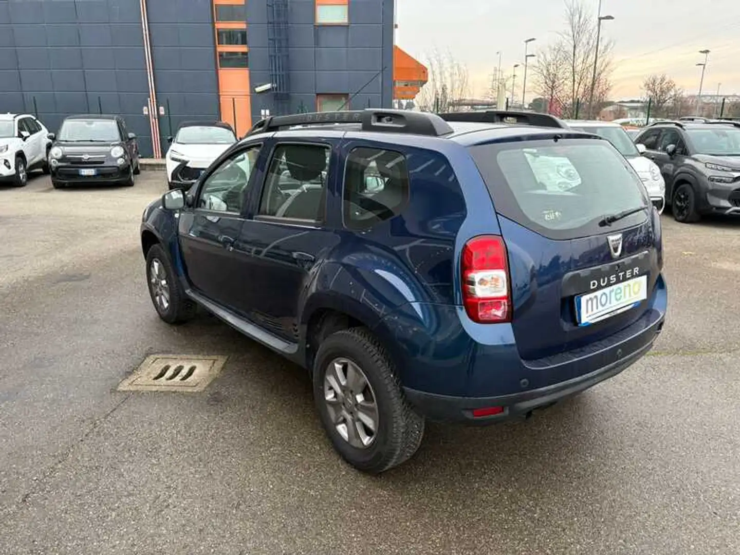Dacia Duster 1.5 dci Laureate Family 4x2 s&s 110 CV Blau - 2