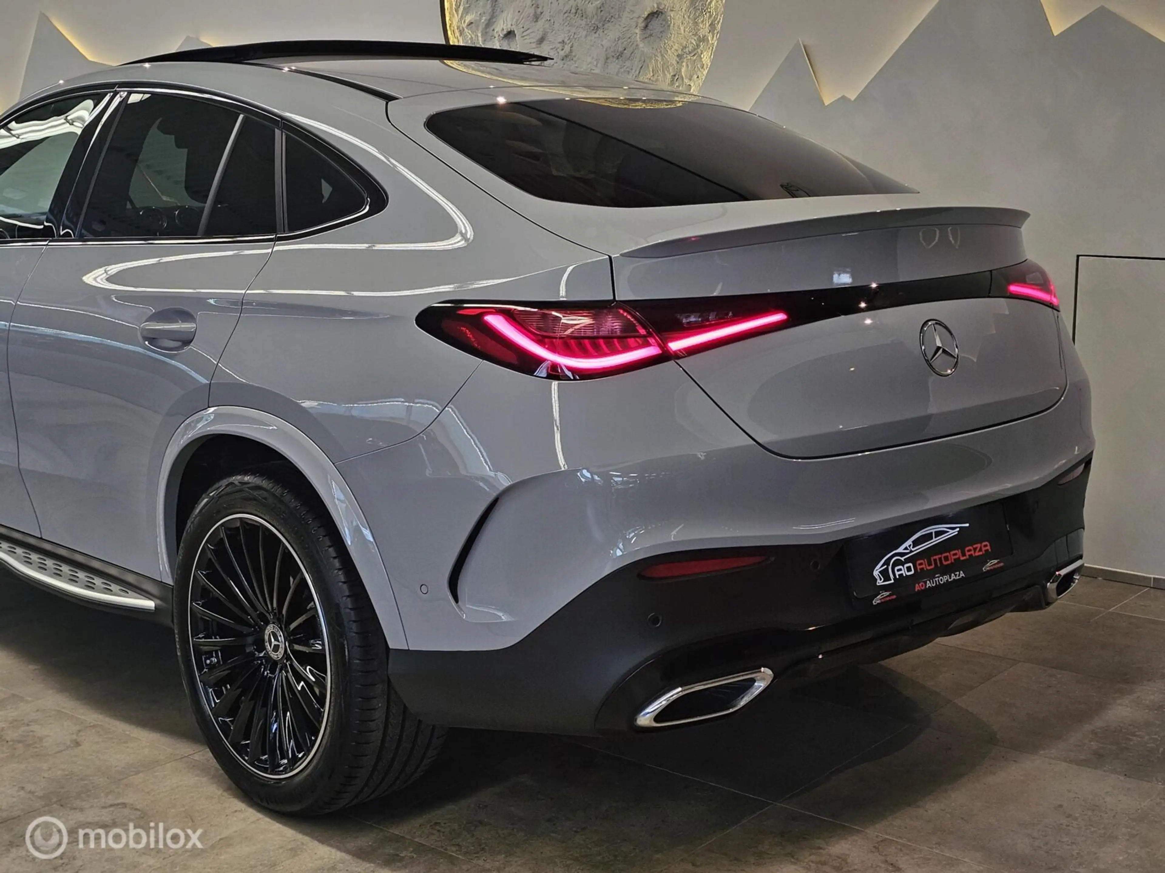 Mercedes-Benz GLC 300 Coupé 4MATIC AMG Line Panorama/Burmester/Memory — photo 16