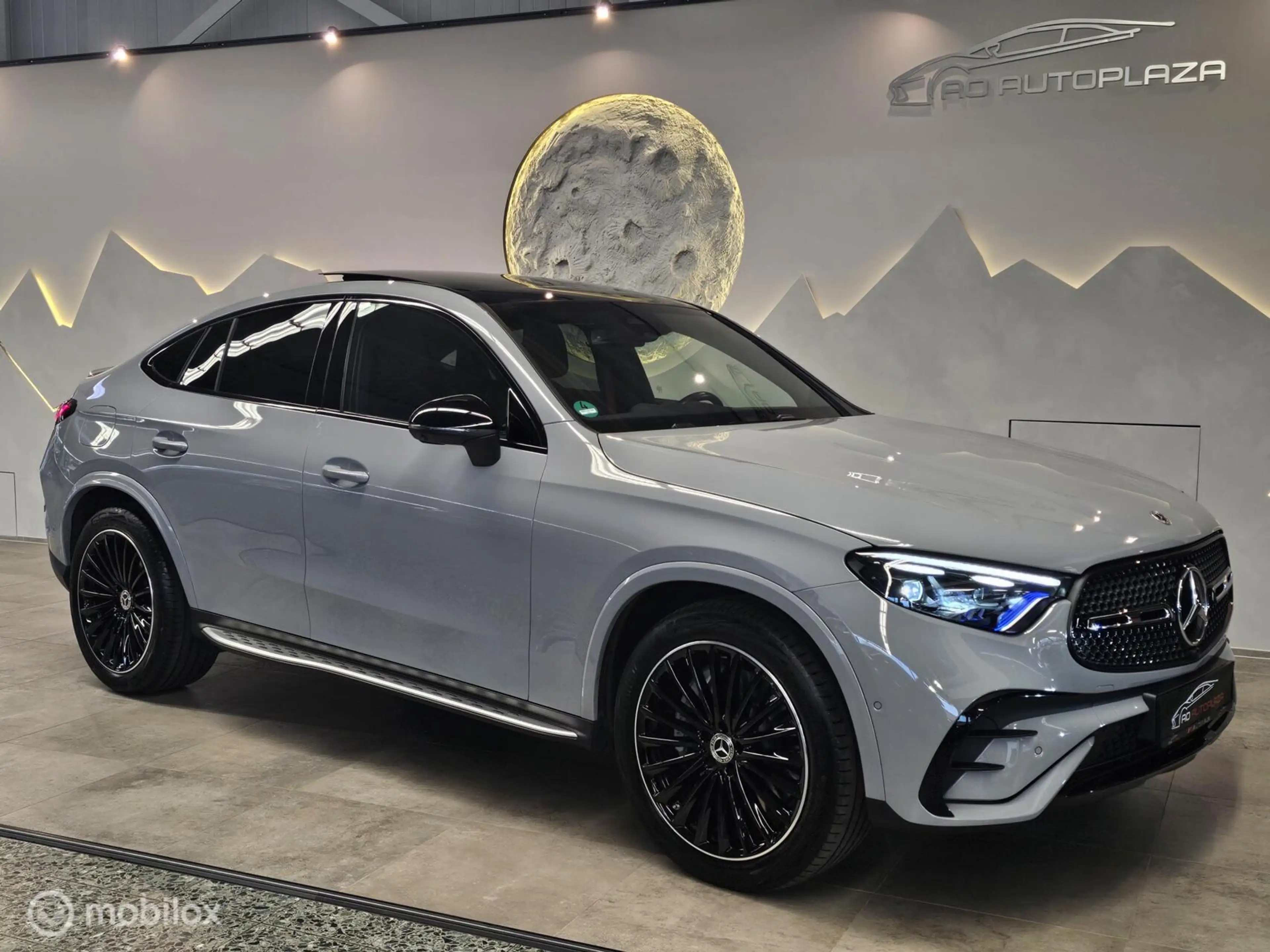 Mercedes-Benz GLC 300 Coupé 4MATIC AMG Line Panorama/Burmester/Memory — photo 7