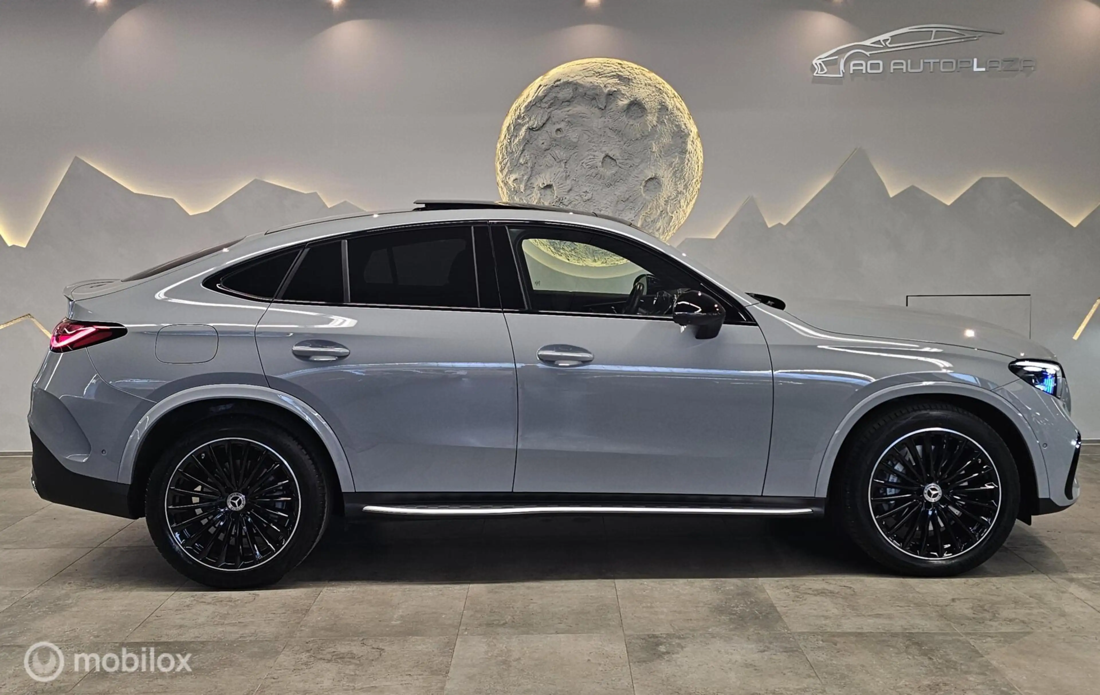 Mercedes-Benz GLC 300 Coupé 4MATIC AMG Line Panorama/Burmester/Memory — photo 10