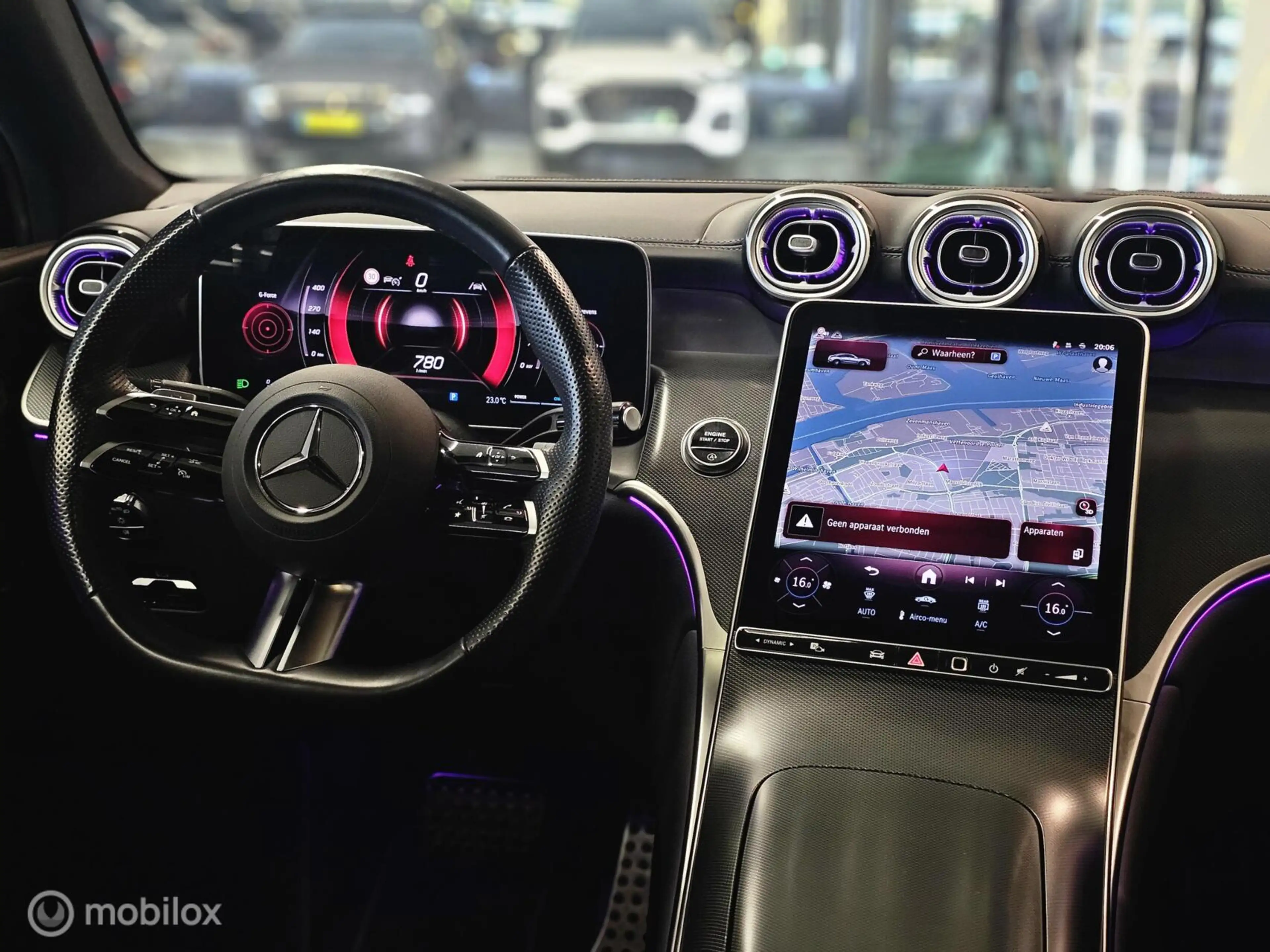 Mercedes-Benz GLC 300 Coupé 4MATIC AMG Line Panorama/Burmester/Memory — photo 23