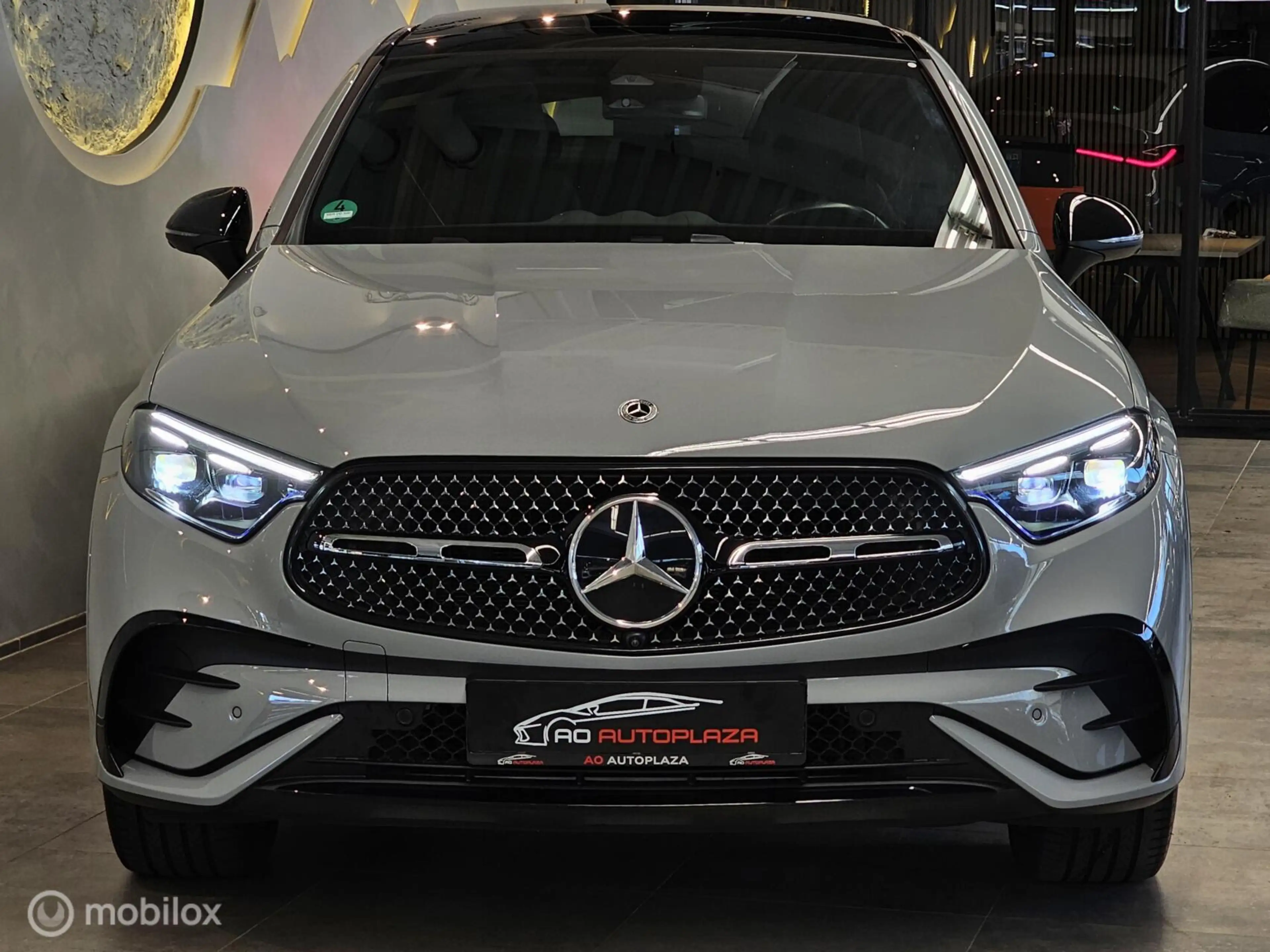 Mercedes-Benz GLC 300 Coupé 4MATIC AMG Line Panorama/Burmester/Memory — photo 11