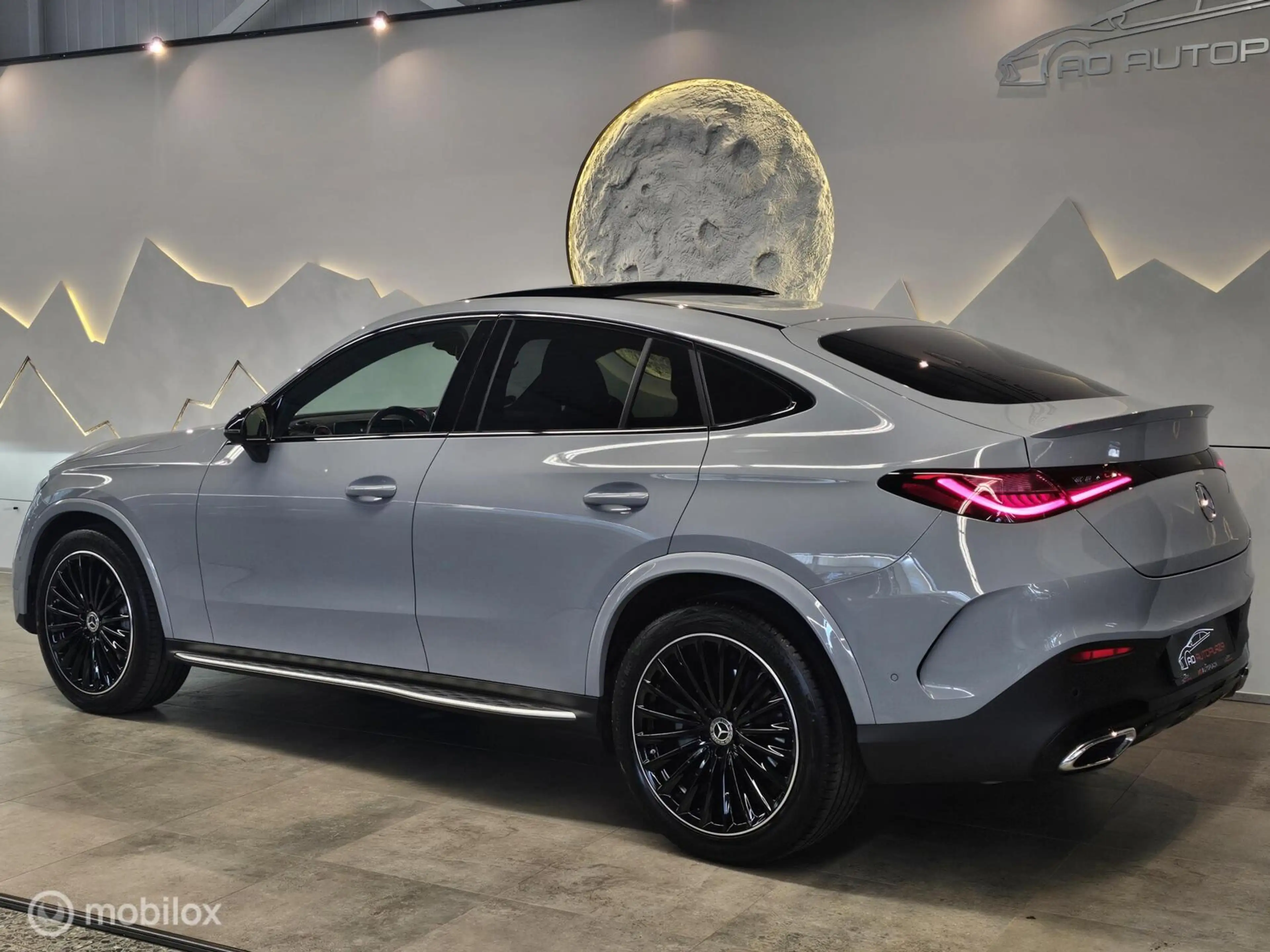 Mercedes-Benz GLC 300 Coupé 4MATIC AMG Line Panorama/Burmester/Memory — photo 8