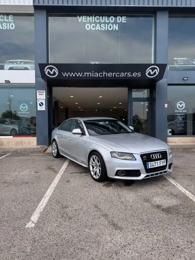 Audi A4 3.2 FSI quattro Gris - 1