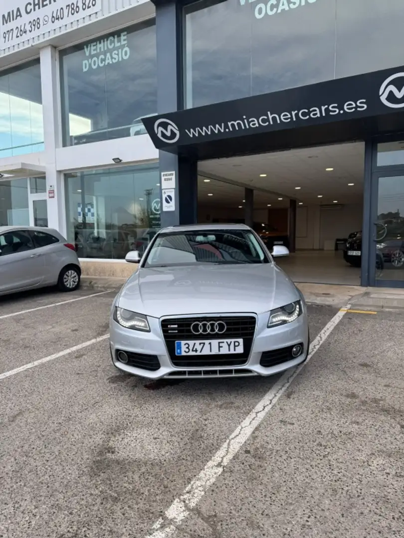 Audi A4 3.2 FSI quattro Gris - 2