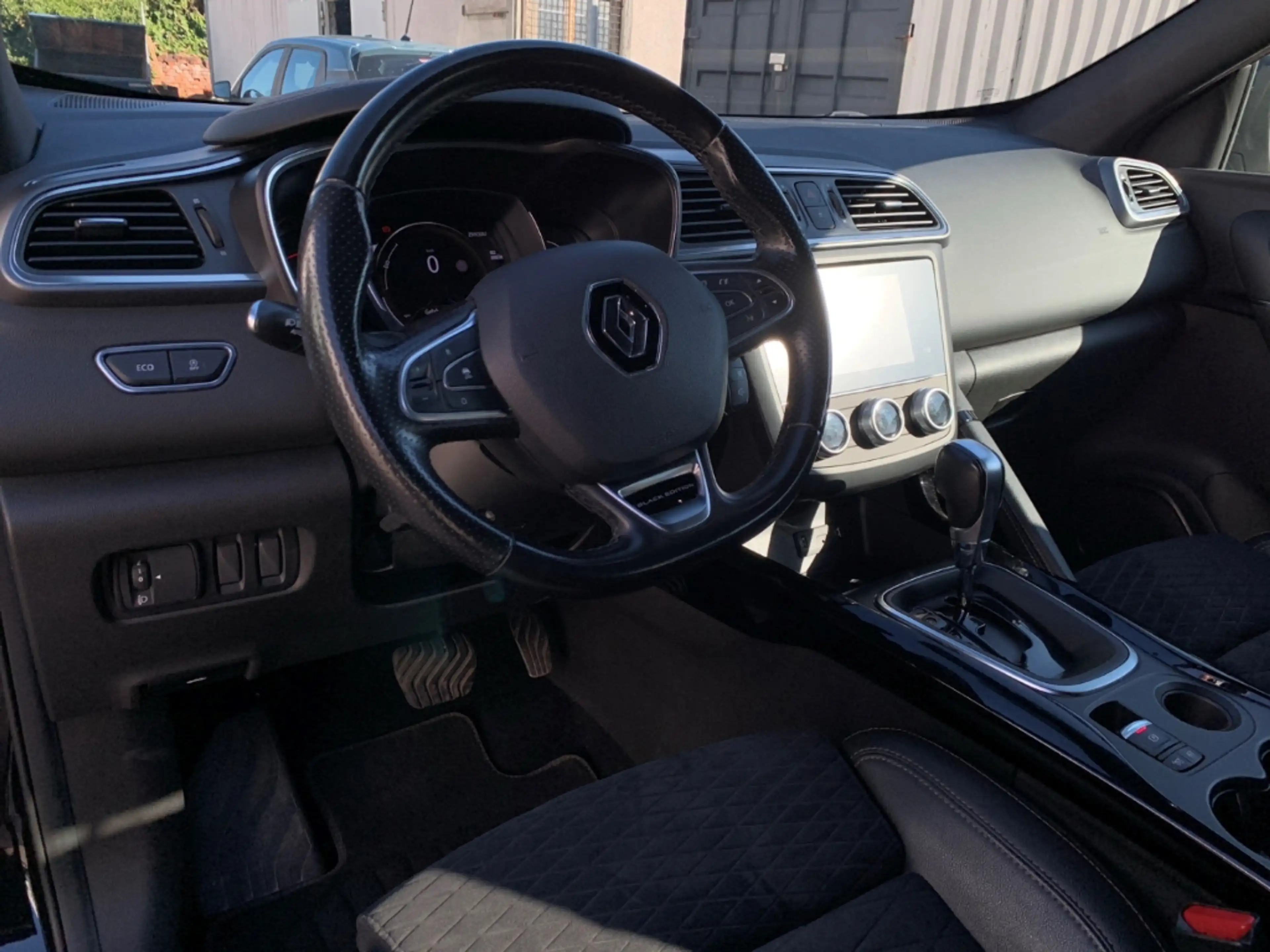 Renault Kadjar BLACK EDITION 1.3 TCe 160 Black Edition NAVI+LED+D — photo 10