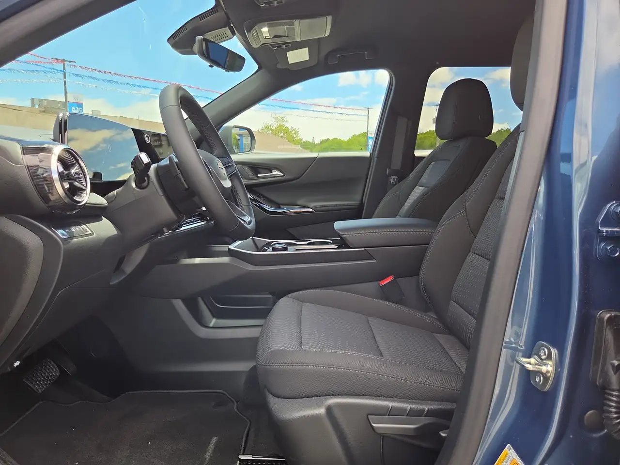 Chevrolet Equinox photo Chevrolet Equinox