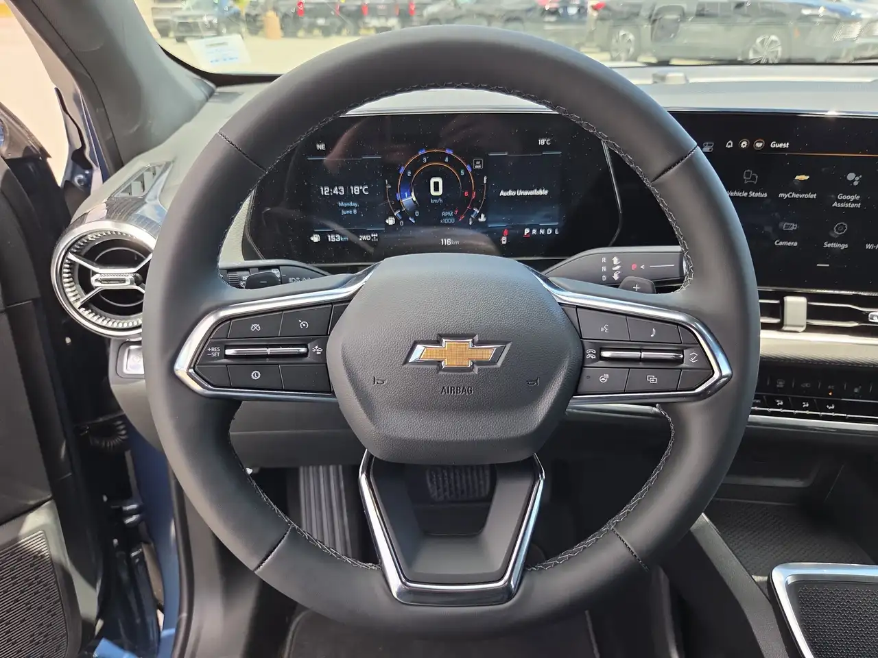 Chevrolet Equinox photo Chevrolet Equinox