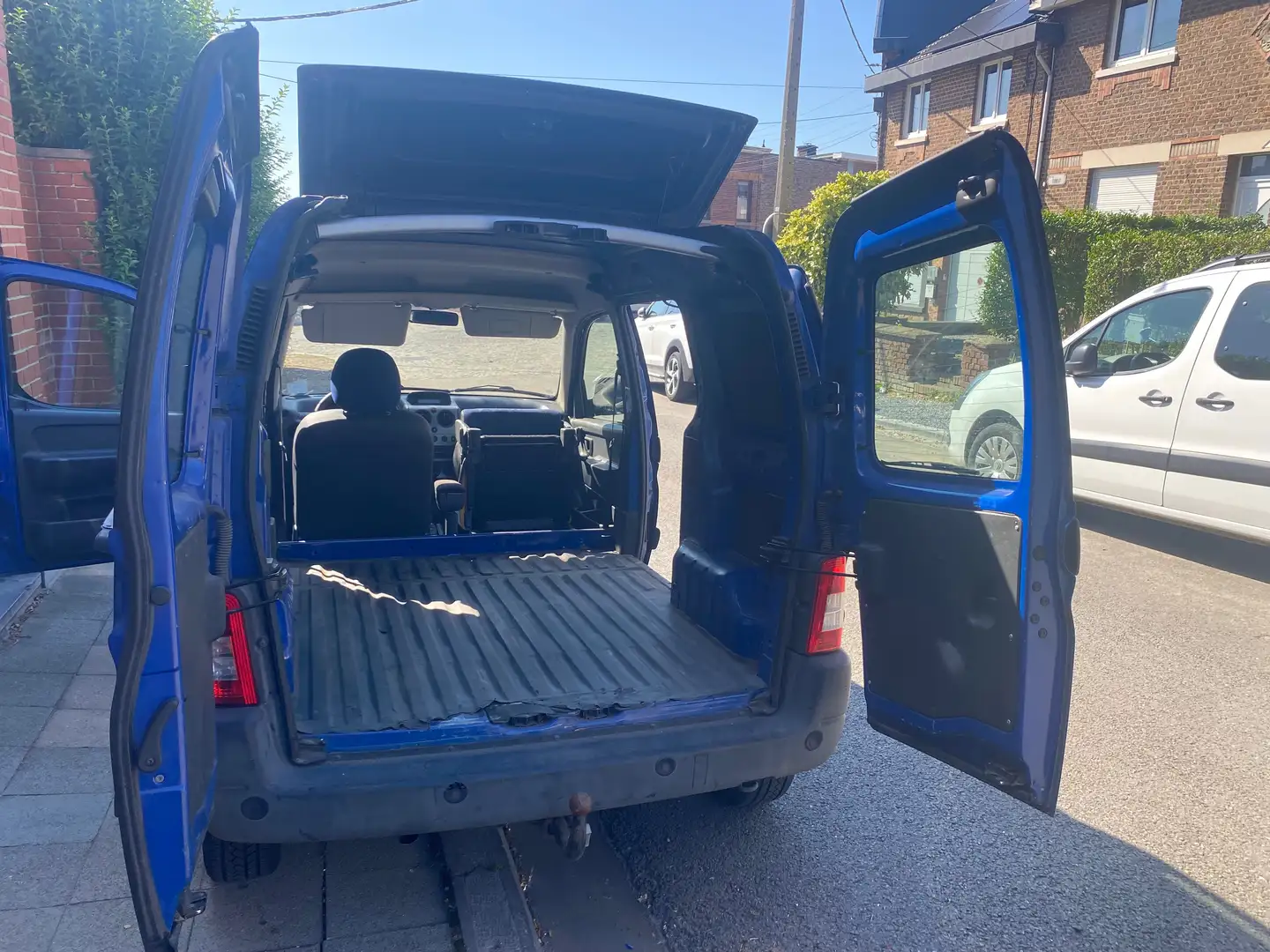 Peugeot Partner 1.6 HDi Relax Bleu - 1