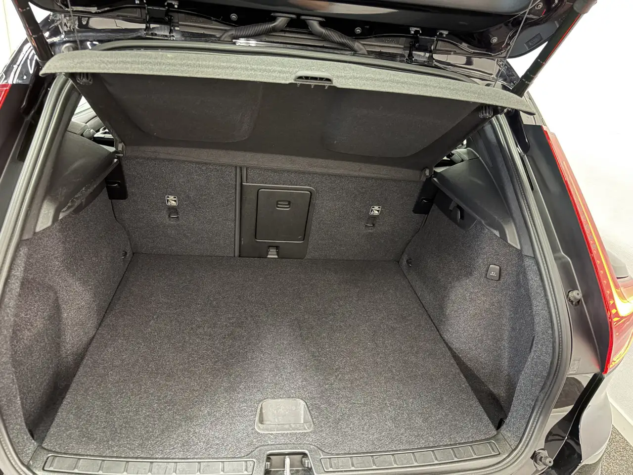 Volvo XC40 1.5 T4 Plug-in hybrid Ultimate Dark Leer/ Pano/ Ca, миниатюра 14