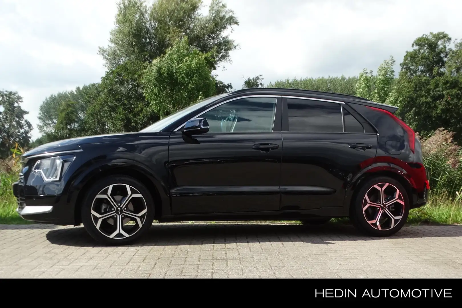 Kia Niro 1.6 GDi Hybrid DynamicLine | Navigatie | Camera | Schwarz - 1