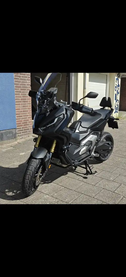 Honda X-ADV 750 Zwart - 2