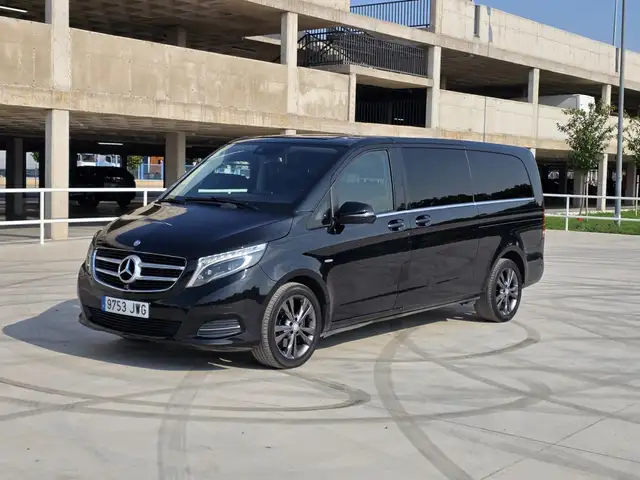 Mercedes-Benz V 250