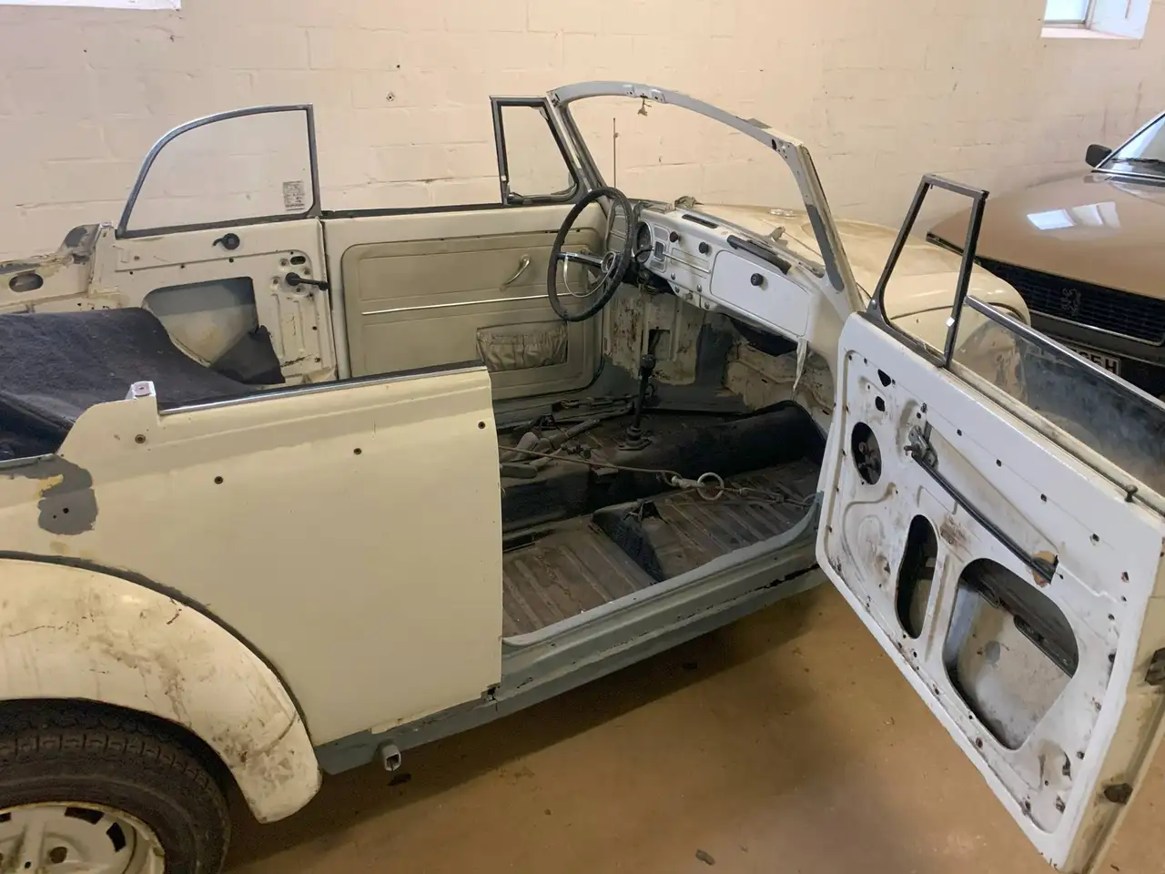 Volkswagen Käfer 1500 Cabrio, foto 1
