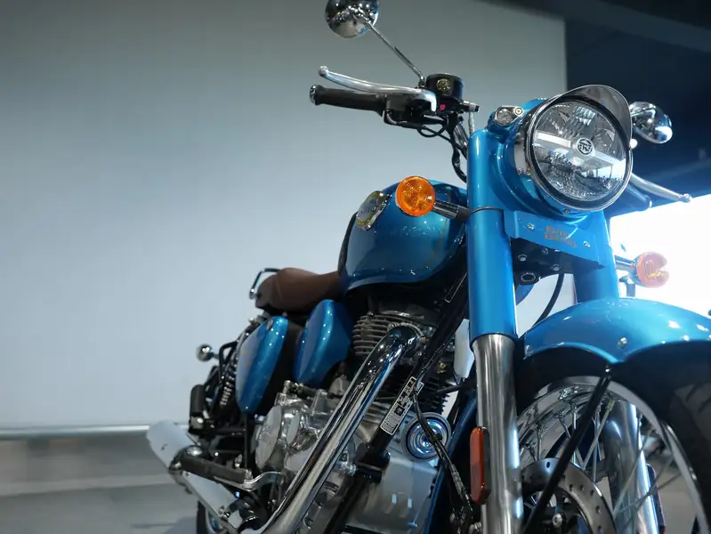 Royal Enfield Classic 350 - foto 6