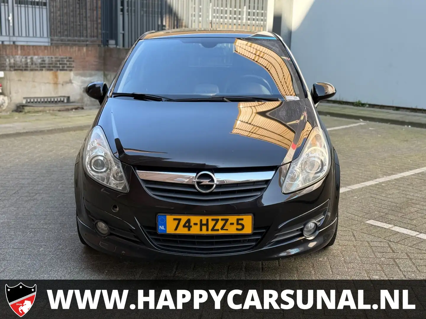 Opel Corsa 1.4-16V Sport Fekete - 2