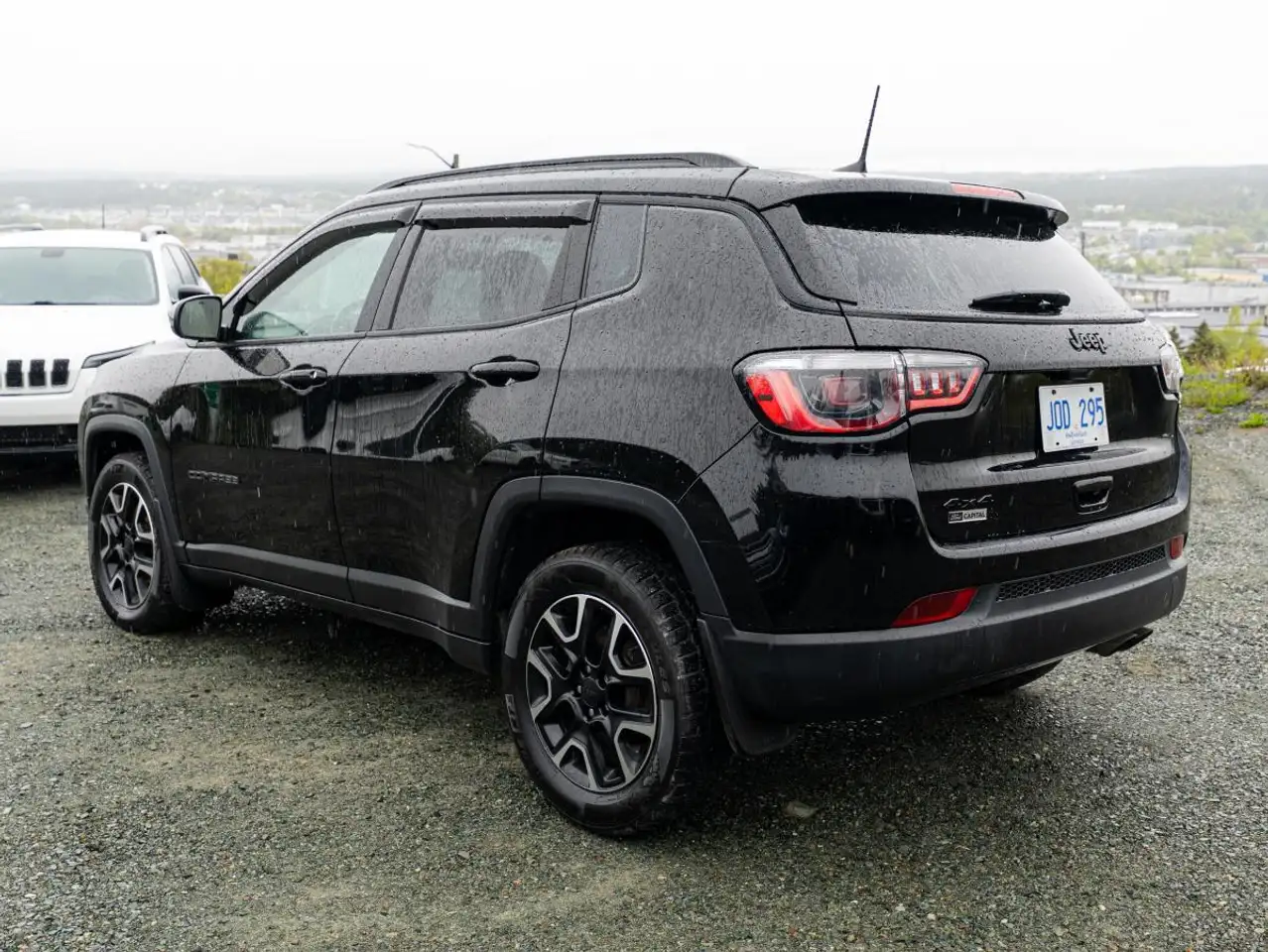 Jeep Compass photo Jeep Compass