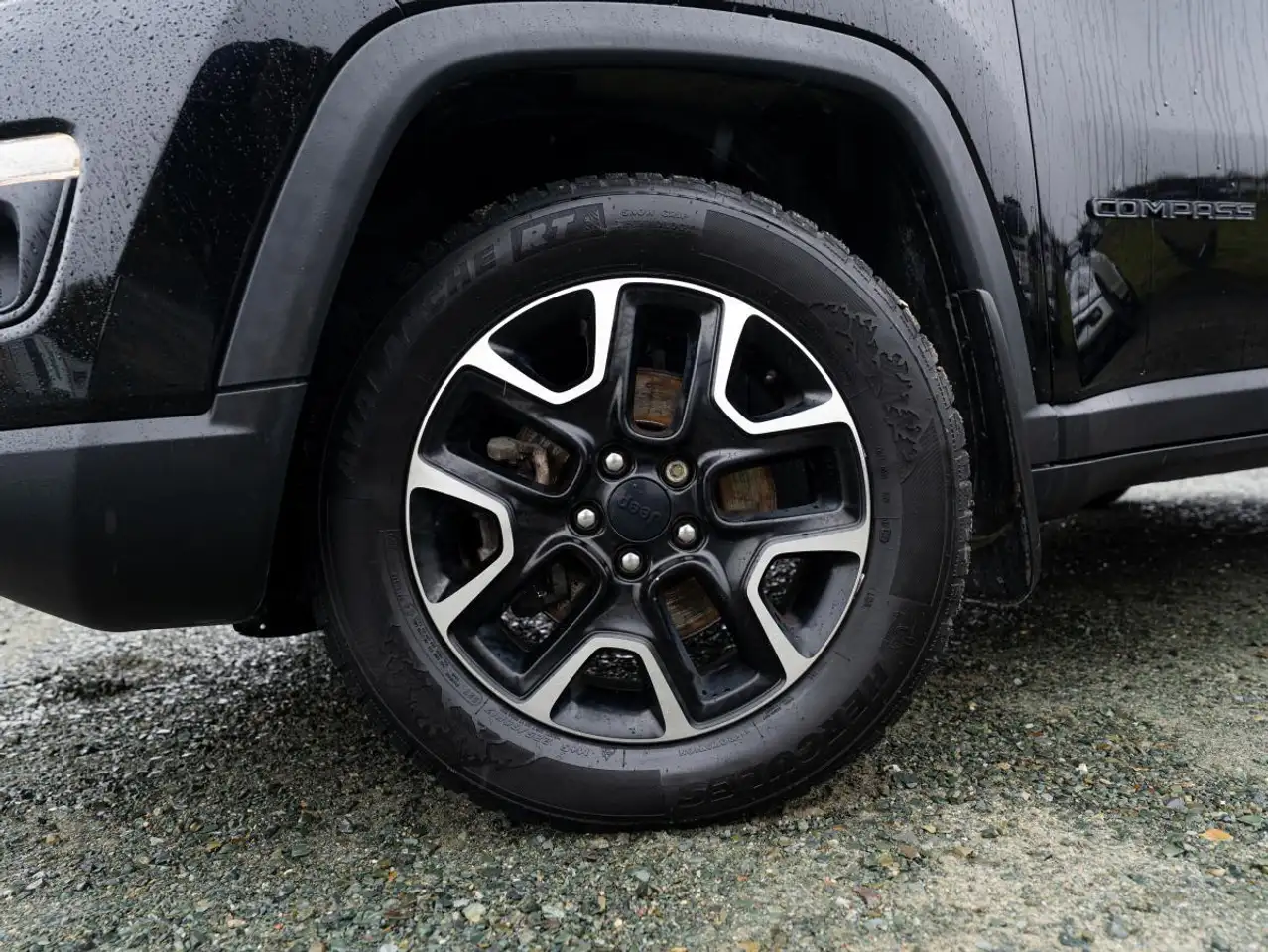 Jeep Compass photo Jeep Compass