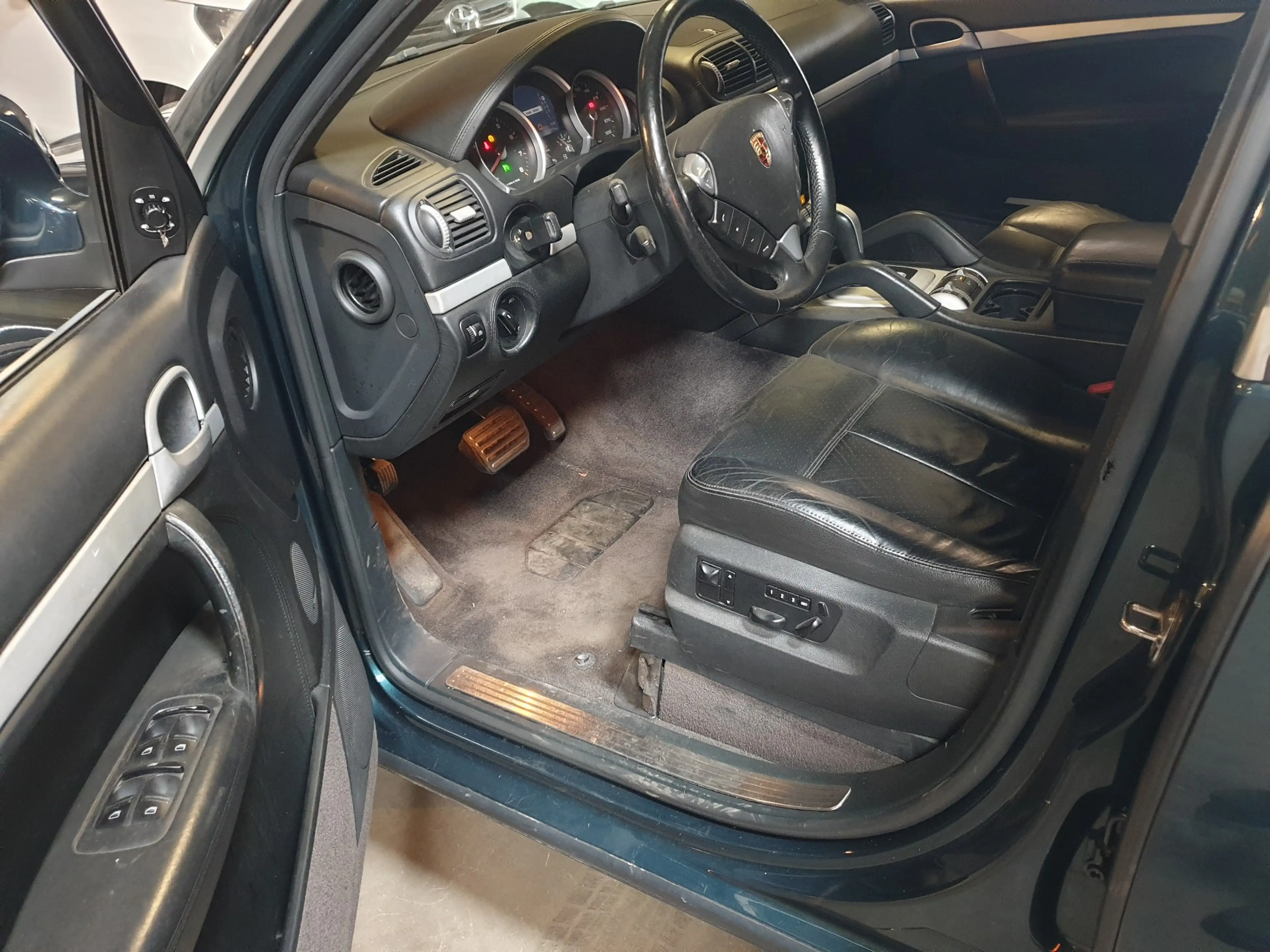 Porsche Cayenne Cayenne Turbo 4.5 Turbo V8 32v Tiptronic S — photo 6