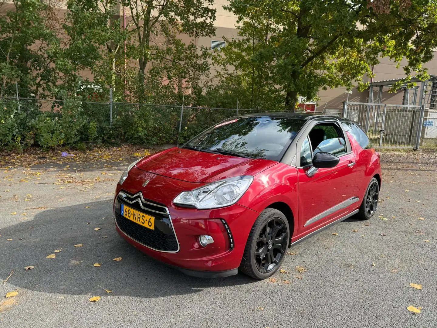 Citroen DS3 1.6 THP Sport Chic LEUKE AUTO RIJDT EN SCHAKELT GO Roşu - 1