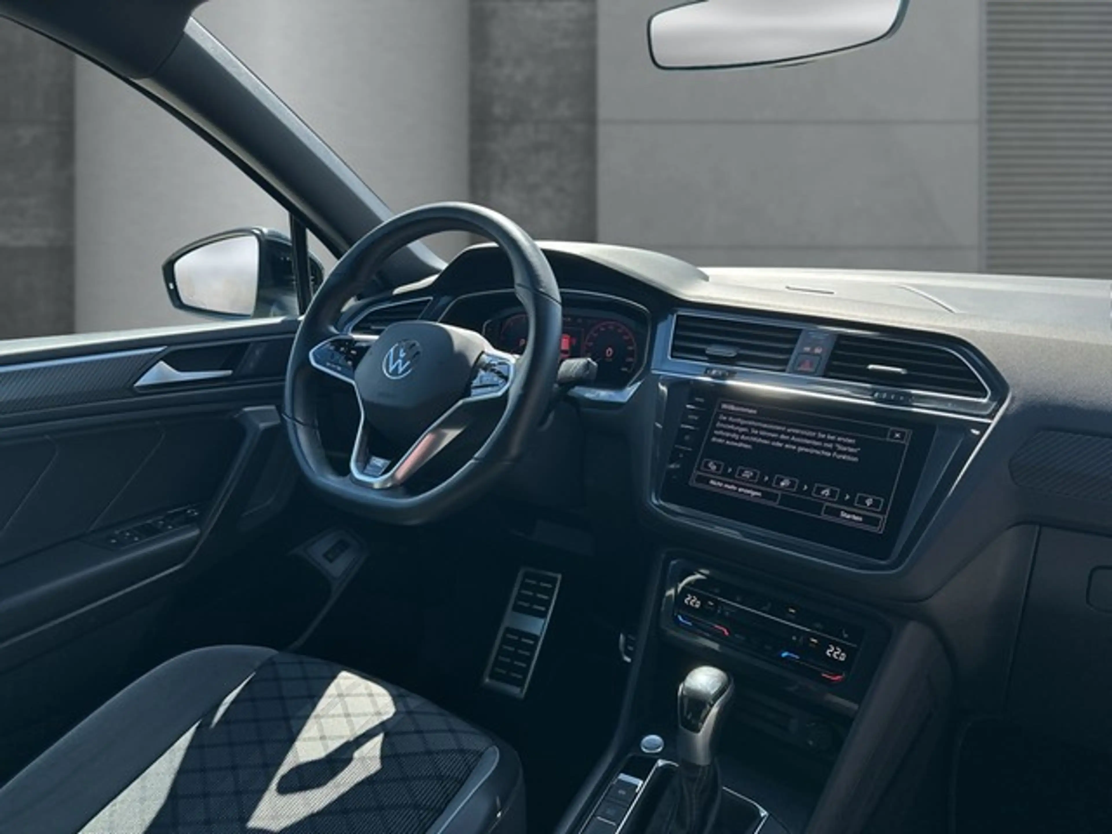 Volkswagen Tiguan Allspace R-Line 2.0 TDI DSG 4MOTION*AHK — photo 13
