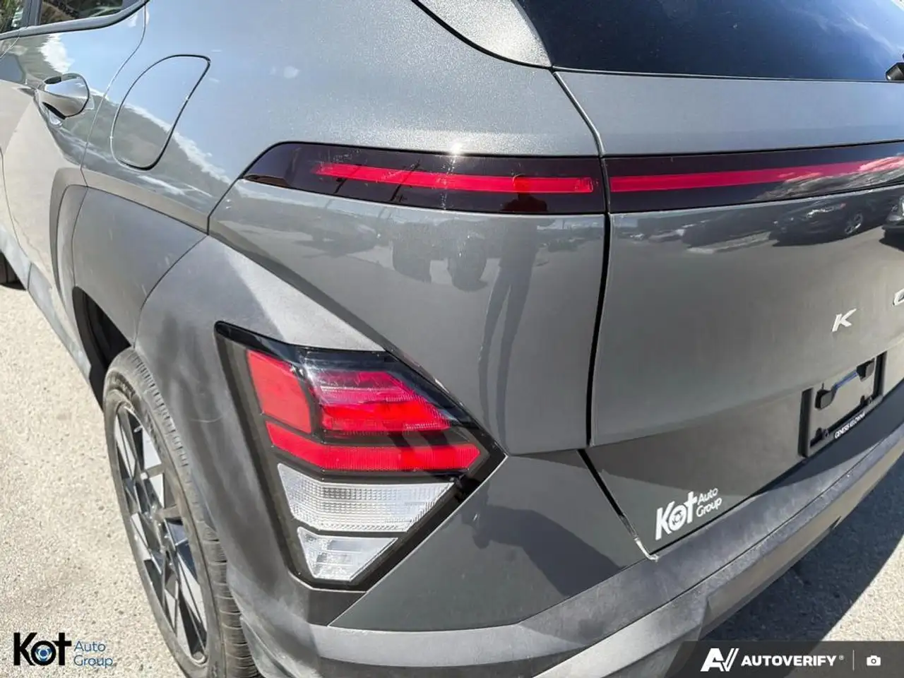 Hyundai KONA снимка Hyundai KONA