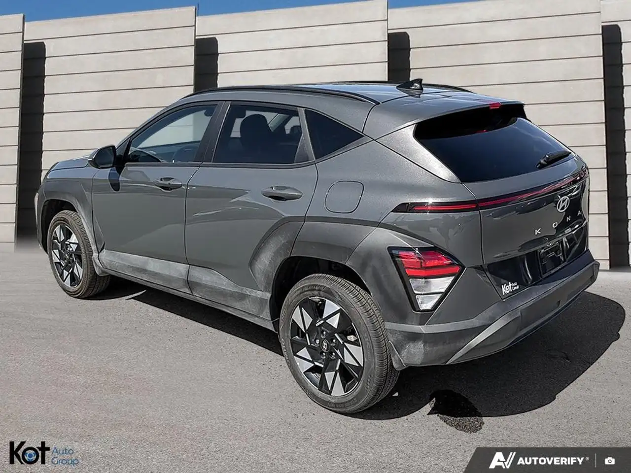 Hyundai KONA снимка Hyundai KONA