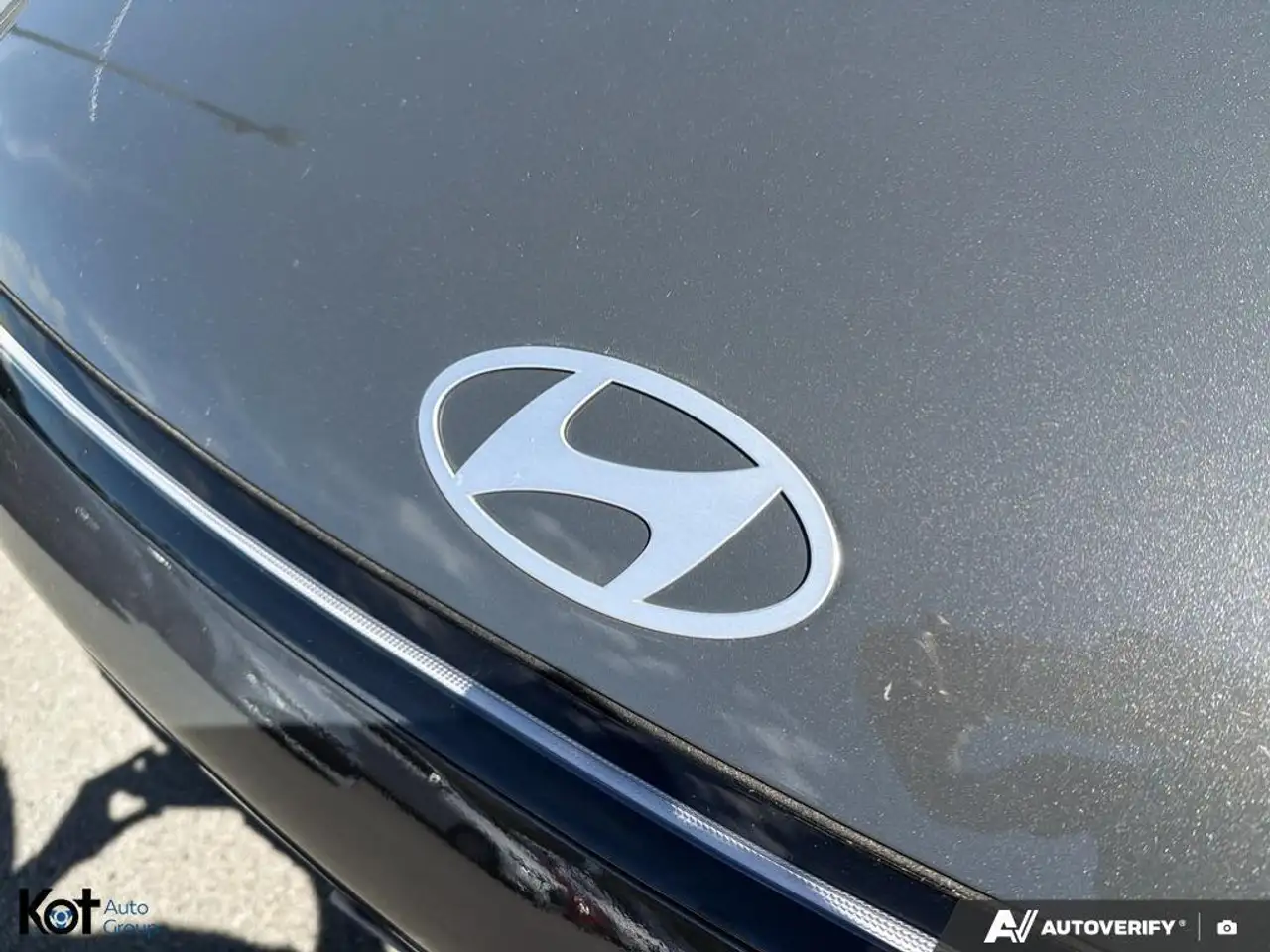 Hyundai KONA снимка Hyundai KONA
