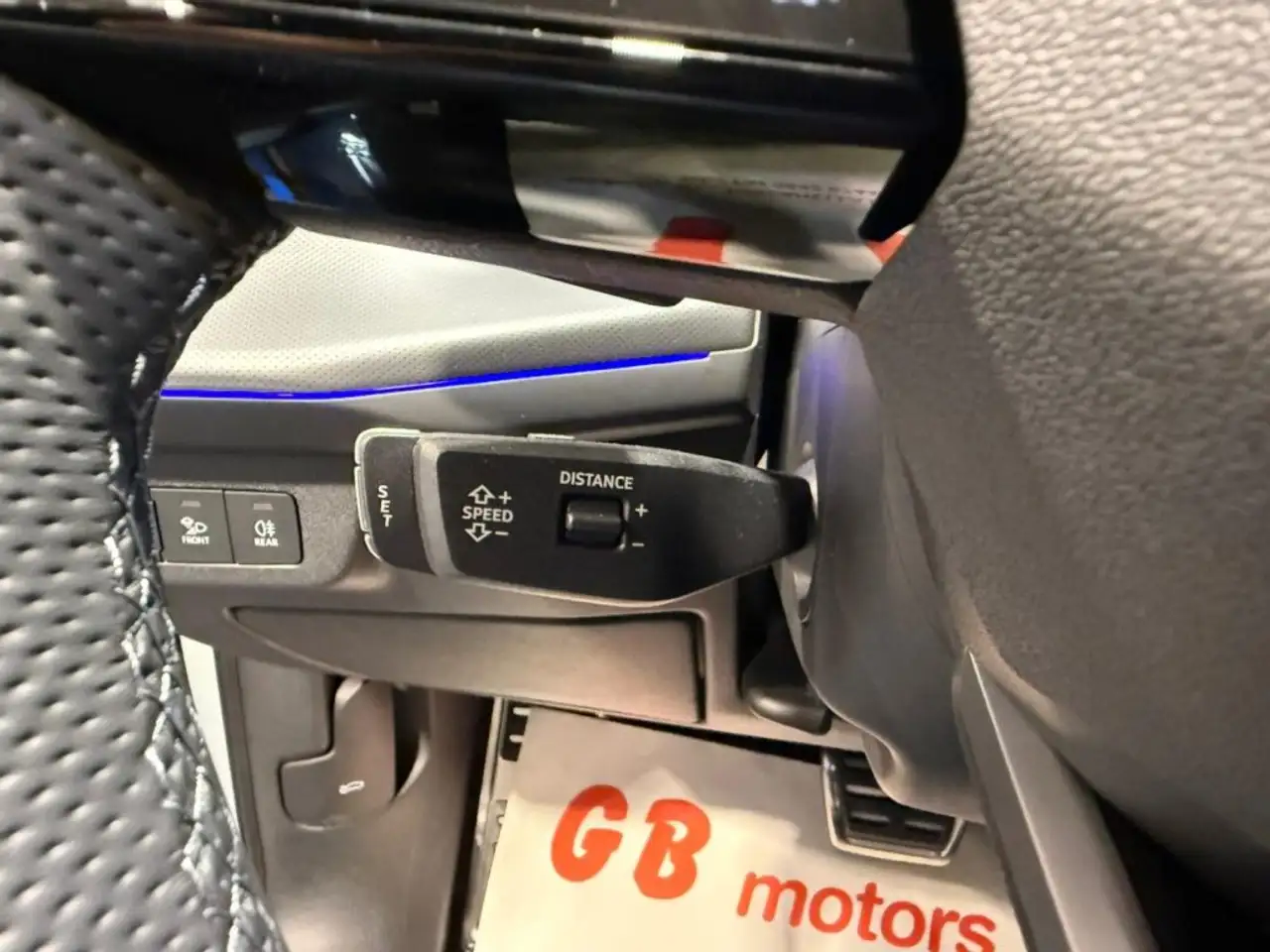 Audi Q3 TDI S tronic S Line edition KM0 - NAVI - TECH PLUS 16